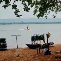 ร้านอาหารแม่ประนอม 