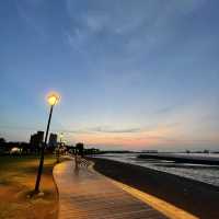 放暑假，來八里左岸公園玩