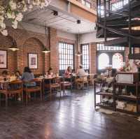 The Mystery Café 