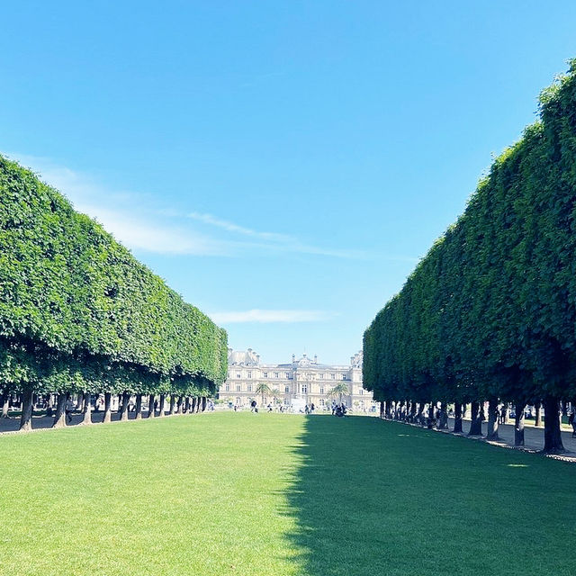 Luxembourg Gardens : Eternal Gem of Paris