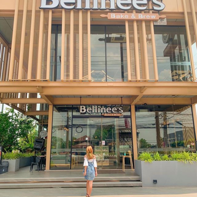 คาเฟ่มีสวนสไตล์ยุโรป☘️