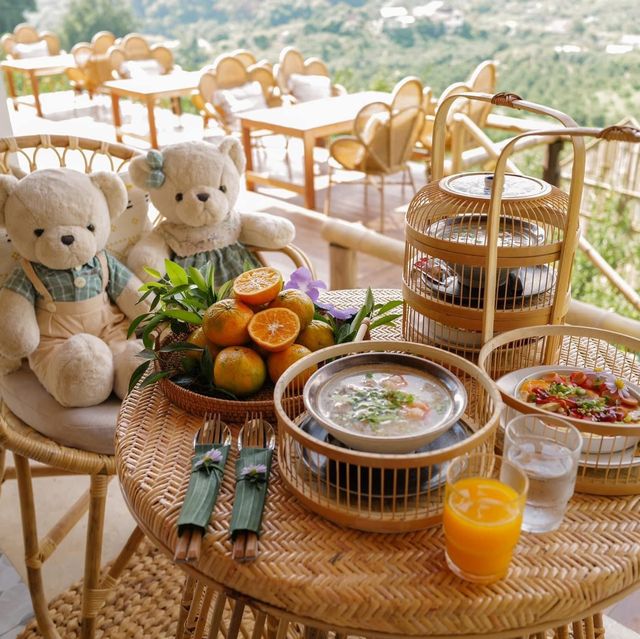 บ้านไร่ ไออรุณ  baan rai i arun
