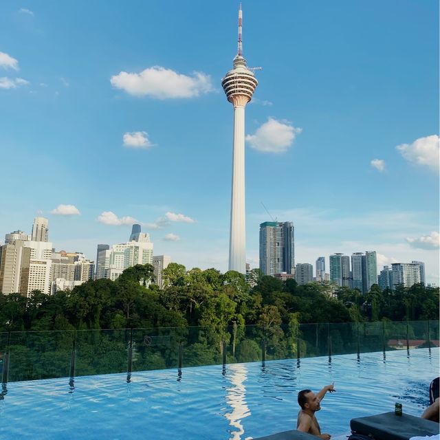 Hotel Stripes Kuala Lumpur, Autograph Collect
