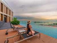 โรงแรม ย่านศรีราชา ราคาประหยัด ห้องใหญ่