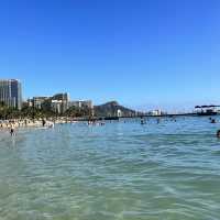【ハワイ・オアフ島】青い海と青い空が最高のビーチ