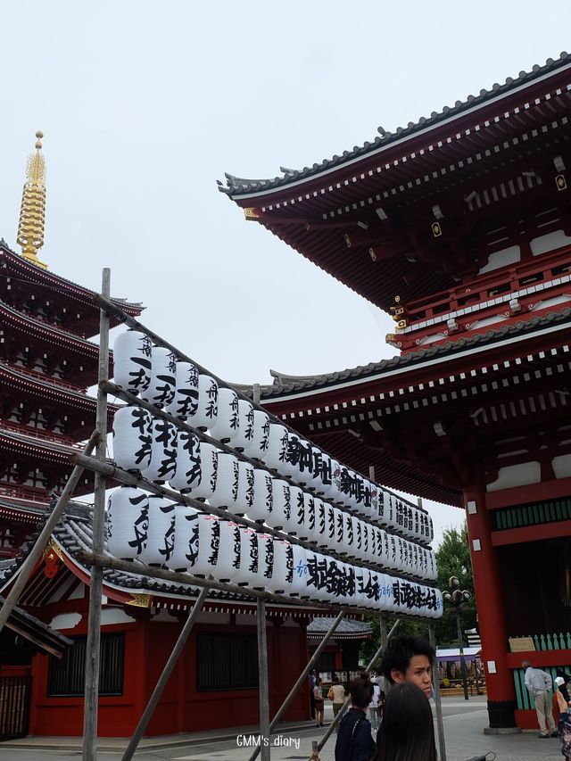 เที่ยววัดโคมแดง จุดหมายยอดฮิตของคนไทย 🏮
