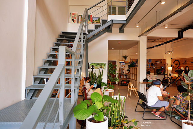 restday coffee bar & bake house