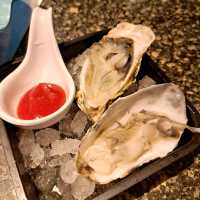 品嚐頂級食材日本A4和牛生蠔刺身，海鮮盛宴等你來