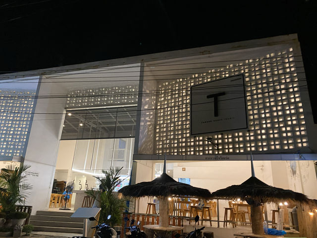 เที่ยวเกาะล้าน 