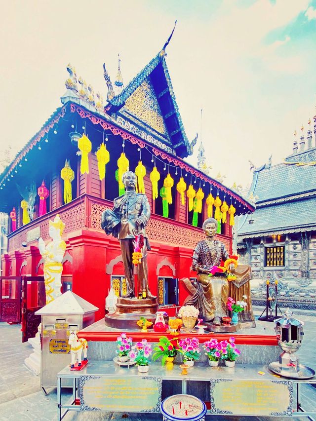 กราบไหว้สิ่งศักดิ์สิทธิ์ | วัดศรีสุพรรณ | เชียงใหม่