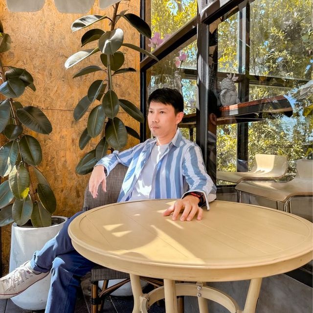 ร่มไม้คาเฟ่ คาเฟ่ริมทาง 304 ปราจีนบุรี