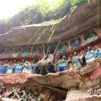 重慶旅遊景點推薦～「大足石刻寶頂山石刻」…千年石窟世界文化遺產