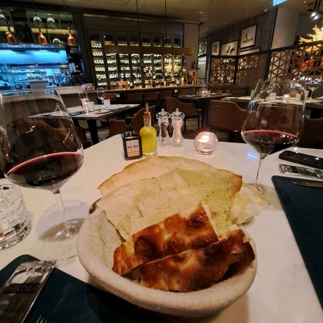🍸中環高尚西餐🥩🍴牛扒勁淋勁正😍