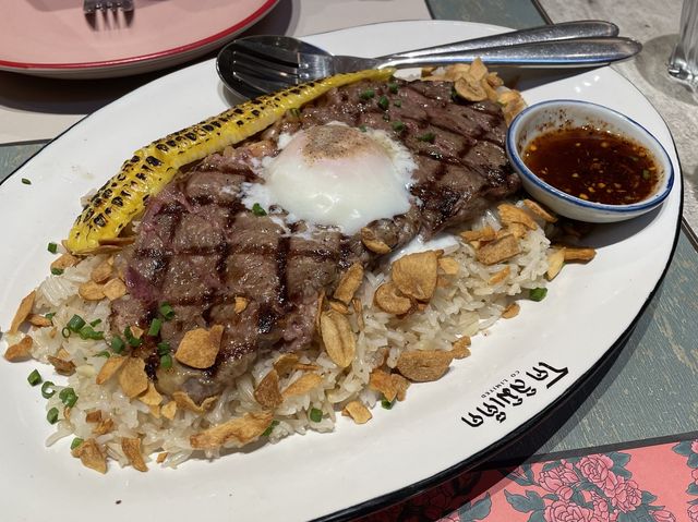맛있는 태국 음식 여기 다 모였다! “CO LIMITED”