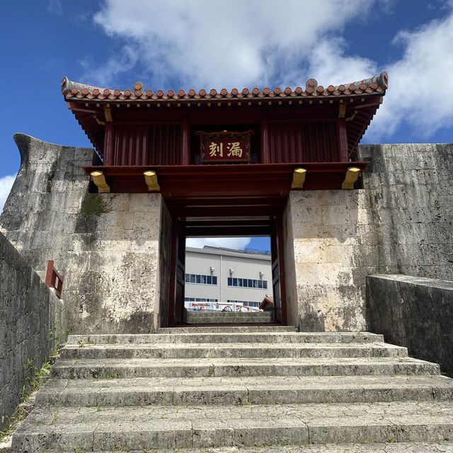 沖縄那覇・「首里城」復興途中の貴重な姿を見れるのは2026年まで！