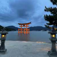 【世界遺産巡り】70年ぶりの大改修を終えた大鳥居を島内泊で堪能！