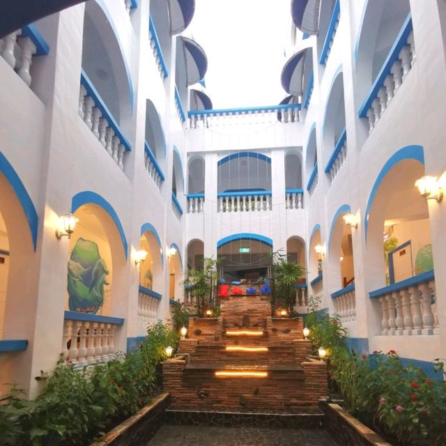 台中溫泉酒店推薦～谷關「麗池山水溫泉會館」…充滿希臘風格建築～每間房都有獨立溫泉池…