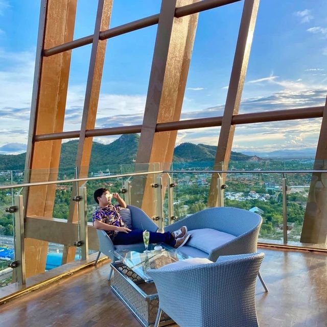 holiday inn vana nava hua hin