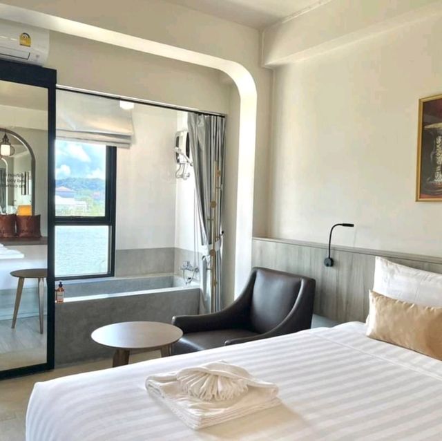 โรงแรมมินิมอล ANG PAO Hotel @ ภูเก็ต