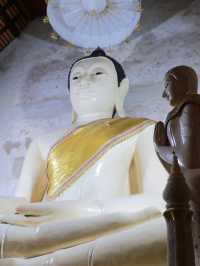 วัดแม่นางปลื้ม สักการะหลวงพ่อขาว 🙏🏻🙏🏻