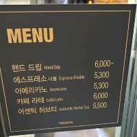在韓國品嚐精品咖啡☕️要到 TERAROSA COFFEE