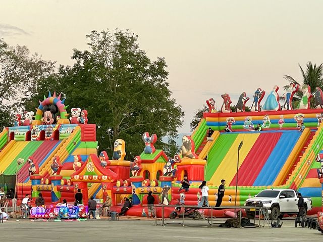 A vibrant weekend spectacle