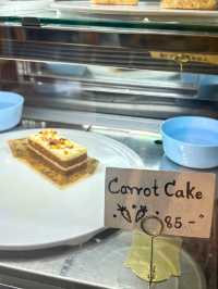 จิบกาแฟชิลๆที่ ว่าง cafe' & bistro