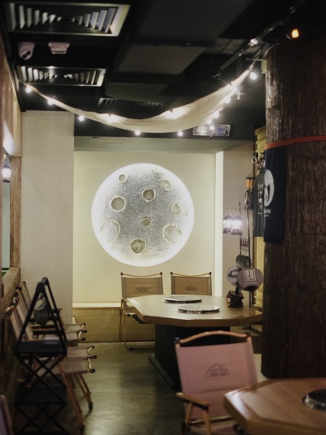 在銅鑼灣鬧市中的露營生活 #寵物友善 