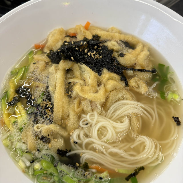광주 용봉동 육전국수 주는 고기맛집, 창영이부추냉삼&국수집