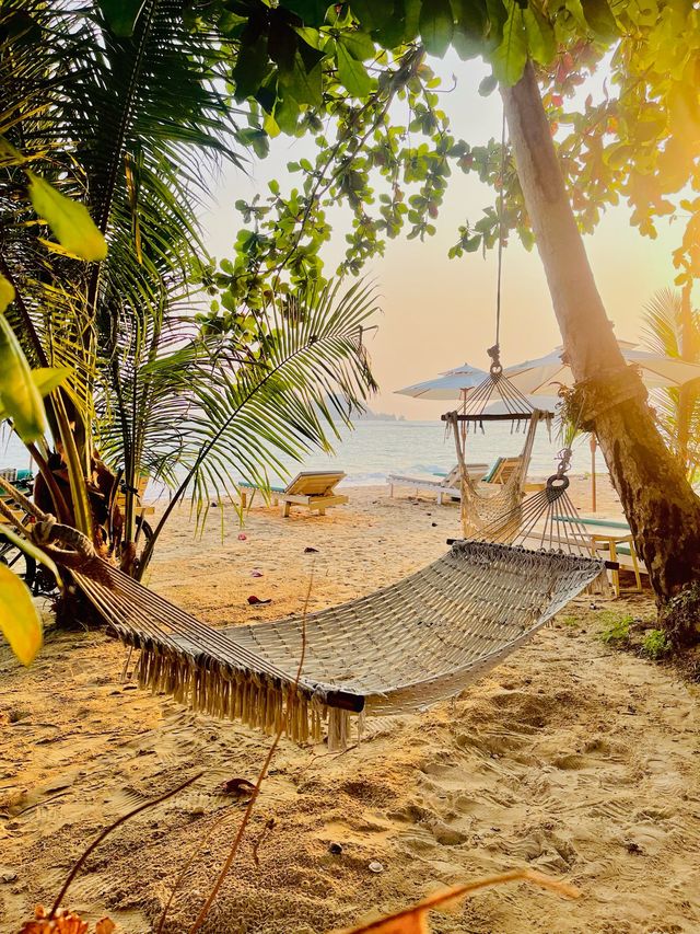 ไปออกเดท ทริป Valentine ♥️ ที่ By The Sea Koh Mak 