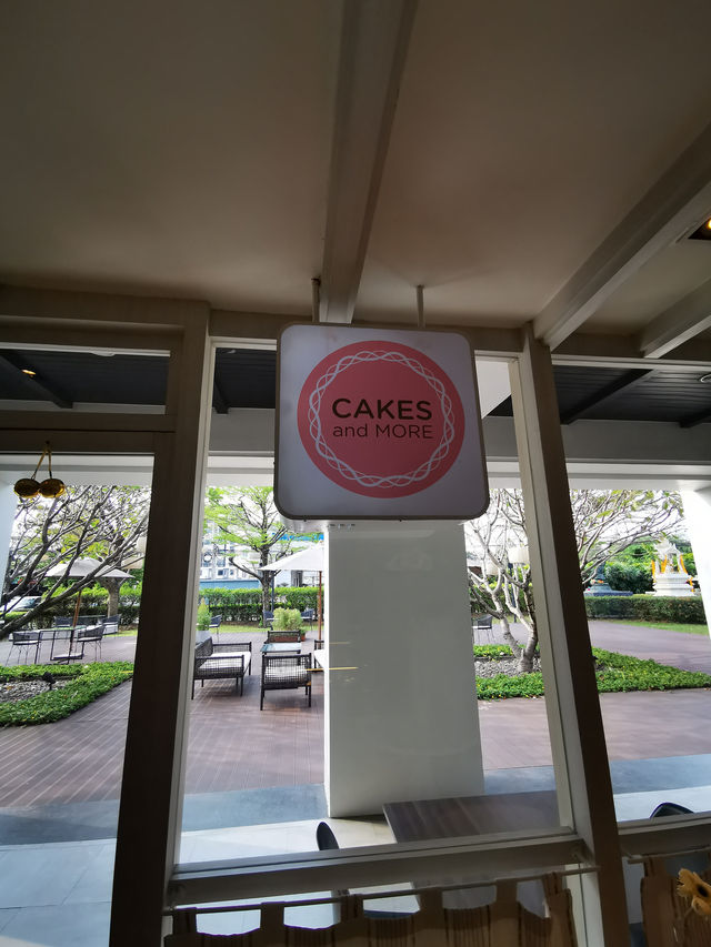 Cakes and more cafe คาเฟ่ใจกลางขอนแก่น