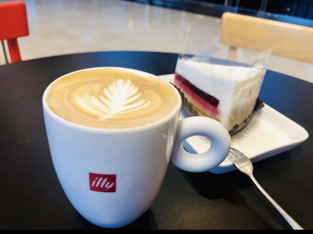 Delicious at illy Caffee