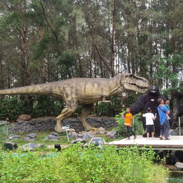 Dino's Gate: A Fun-Filled Adventure in Batam