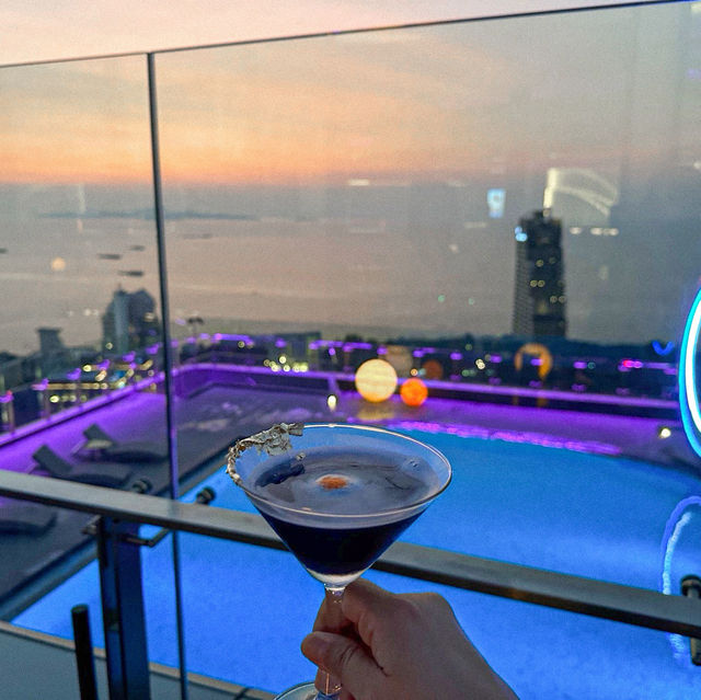 SOLA LUNA | ห้องอาหาร rooftop คอนเซ็ปต์อวกาศ