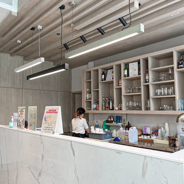 ARDEN HOTEL | โรงแรมใจกลางเมืองพัทยา