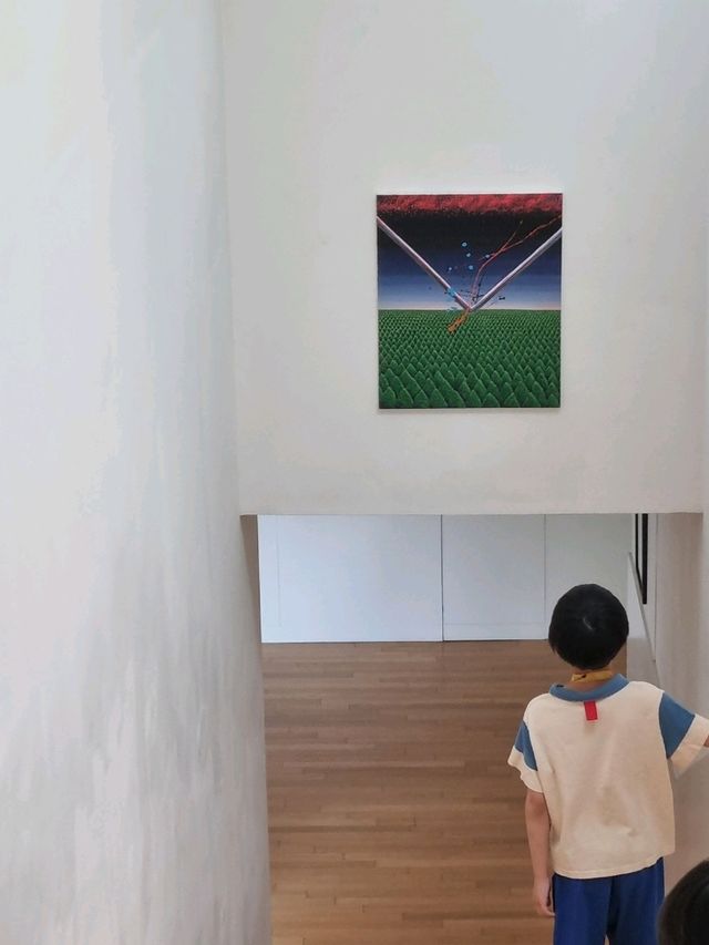 이색적인 전시데이트