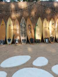 คาเฟ่ริมหาด CAVE BEACH CLUB