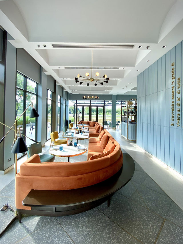 ห้องอาหารที่ Vibes ดีเวอร์…อยากให้ทุกคนมาพักที่นี่