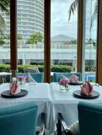 ห้องอาหารวิว Pool&Beach ที่สวยที่สุด🍸ในหัวหิน 