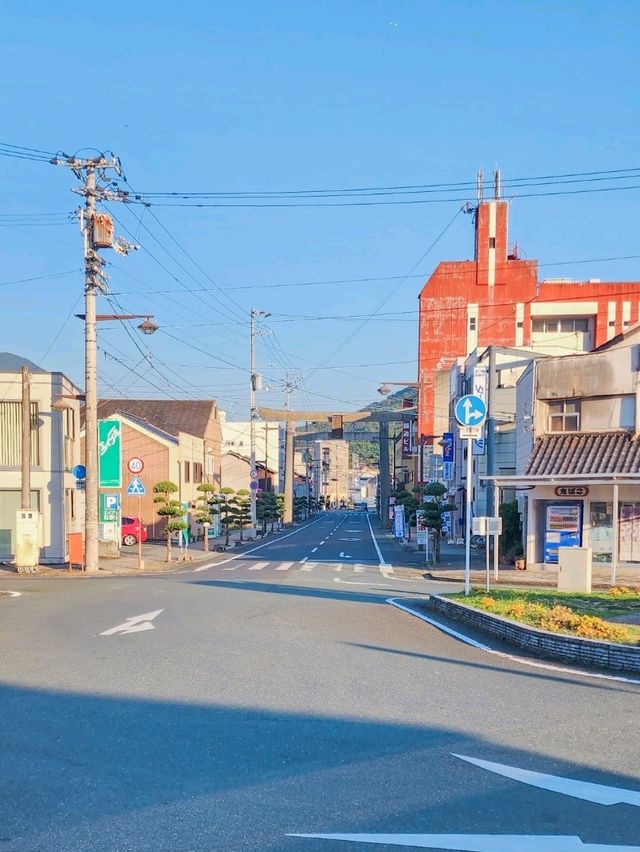 스즈메가 스쳐지나간 마쓰야마 근교에 위치한 < 오즈 성 >