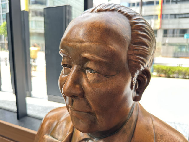 東京・兜町。新紙幣誕生と渋沢栄一の功績『KABUTO ONE』