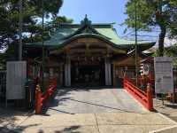 探索東京四谷須賀神社：寧靜與傳統的完美結合