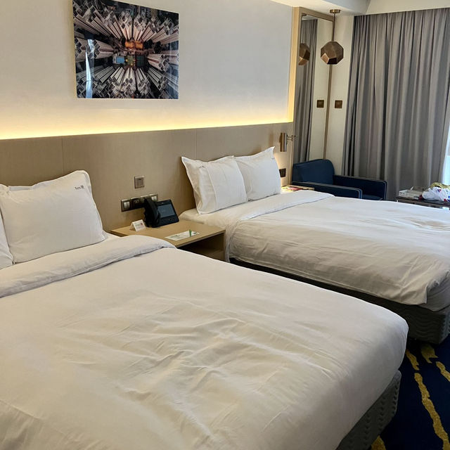 Holiday Inn Golden Mile