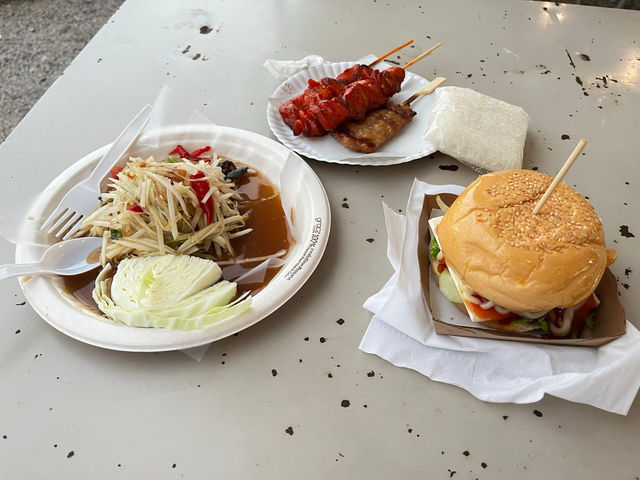 Aonang night market