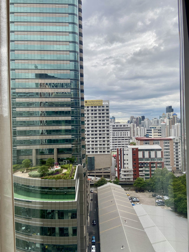Lancaster Bangkok Hotel