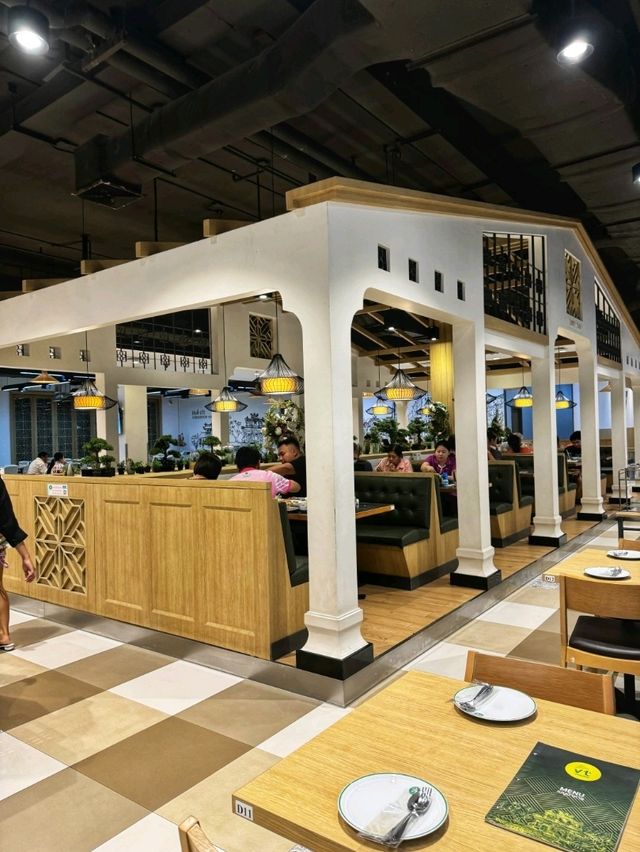 แหนมเนืองวีที เมืองอุดรธานี