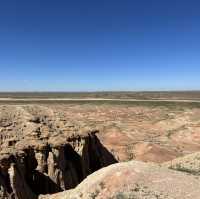 Through the Gobi’s Vastness: Discovering the White Stupa