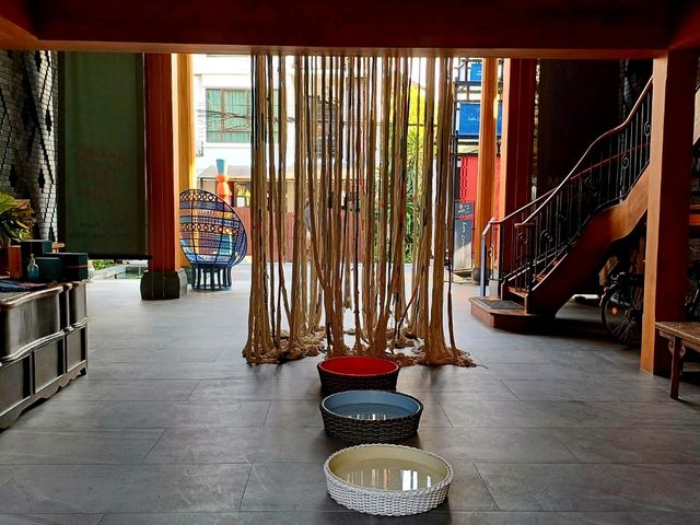 【清邁】Kalm Village：藝術設計綜合園和博物館，適合休息和參觀