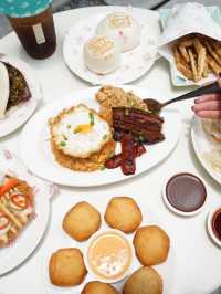 ร้านโมเดิร์นฟาสต์ฟู้ดลับๆในย่านเจริญนคร 