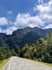 Exploring the Gua Tempurung's natural beauty and geological formations.